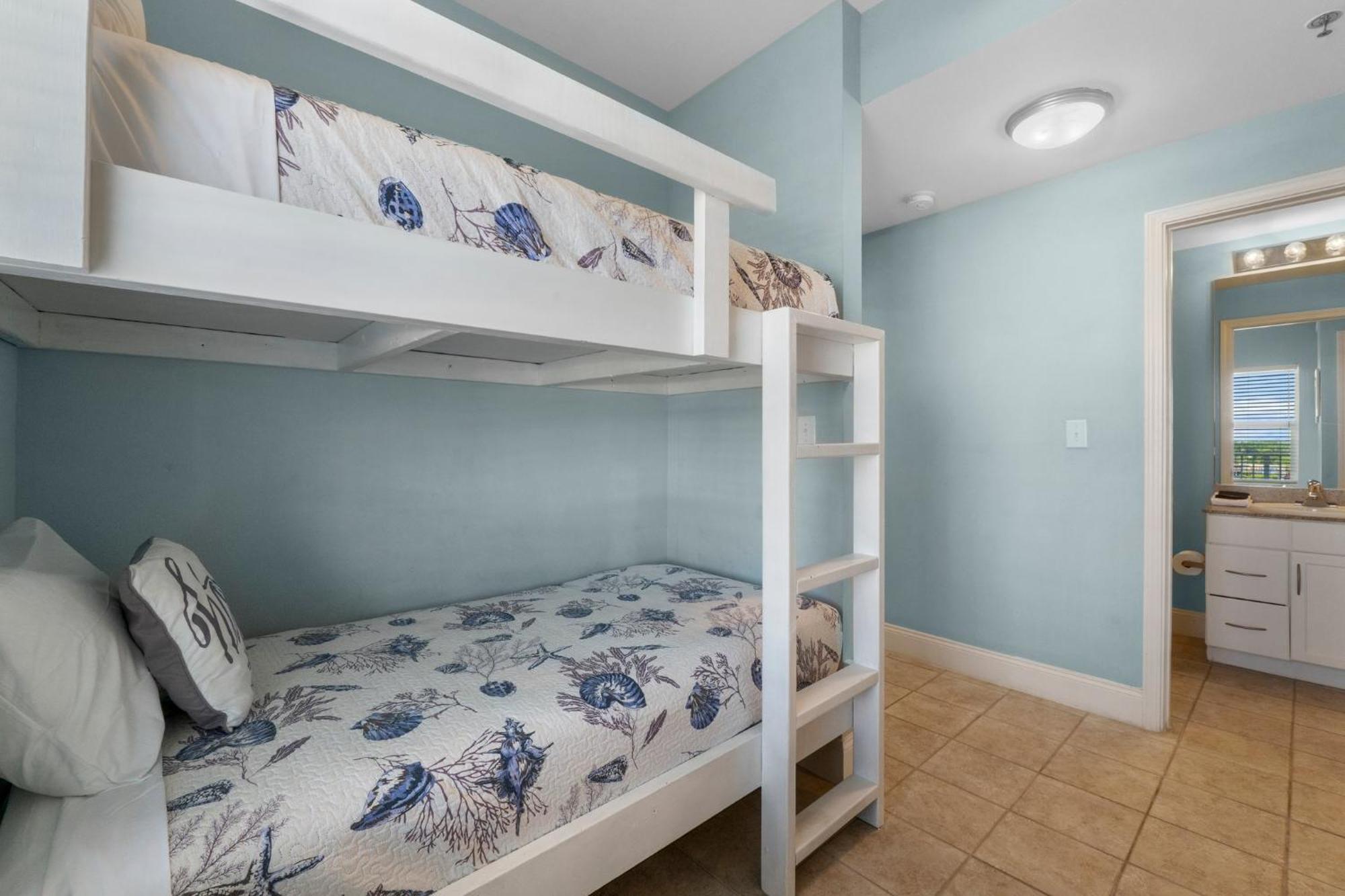 Keep It Beachy At Laketown Wharf #611 By Nautical Properties Vacation Rentals Panama Stadt Exterior foto